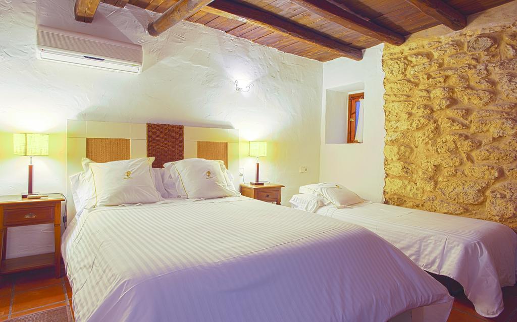Can Pere Lifestyle & Spa Кала-Лонга Экстерьер фото